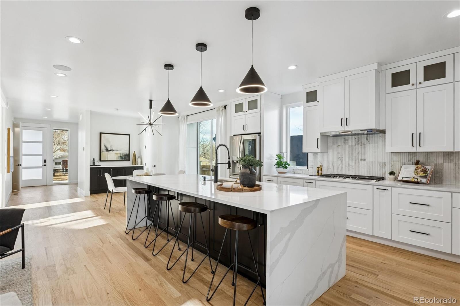MLS Image #11 for 3718 n milwaukee street,denver, Colorado