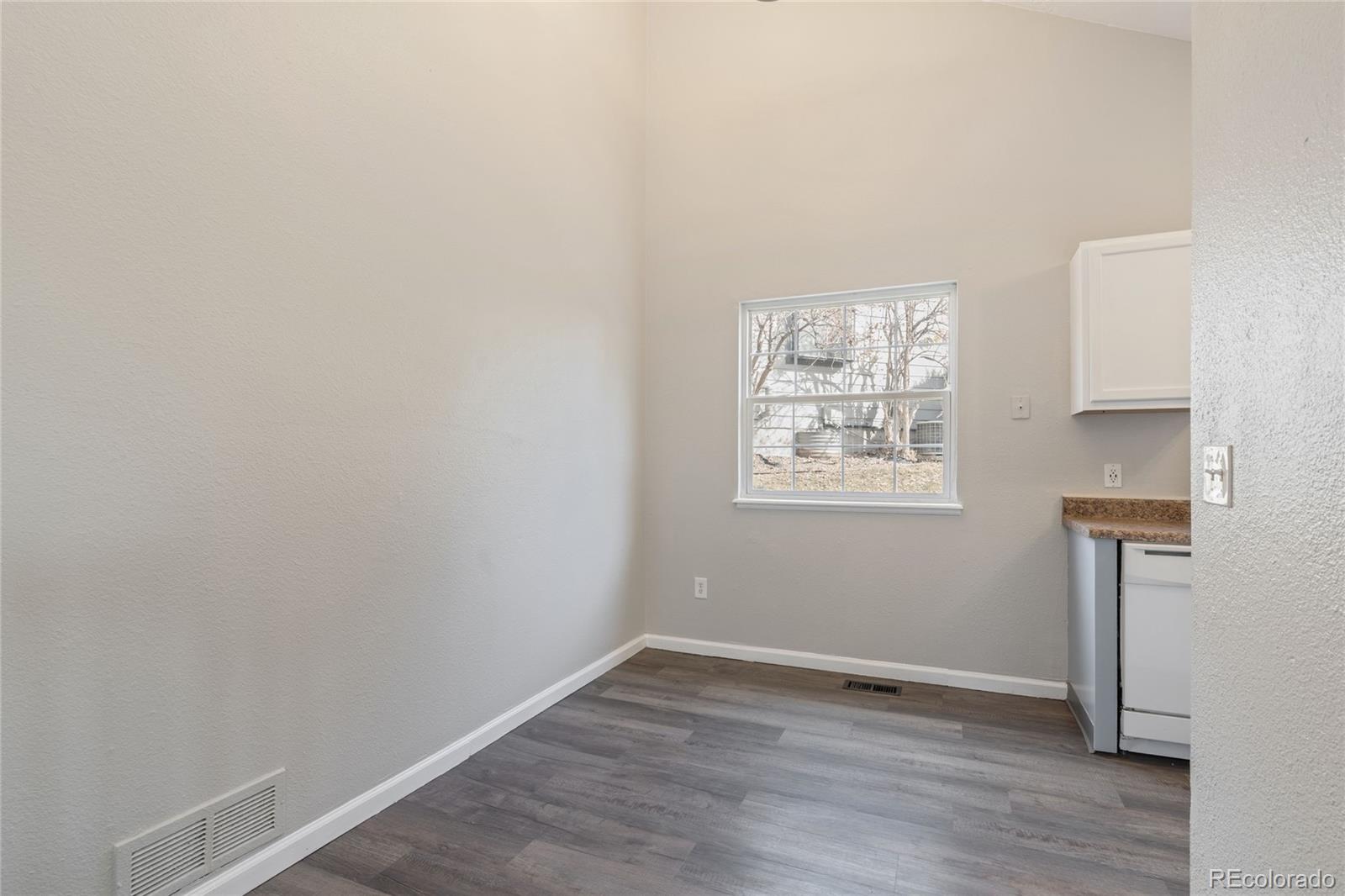 MLS Image #8 for 983 s zeno way,aurora, Colorado