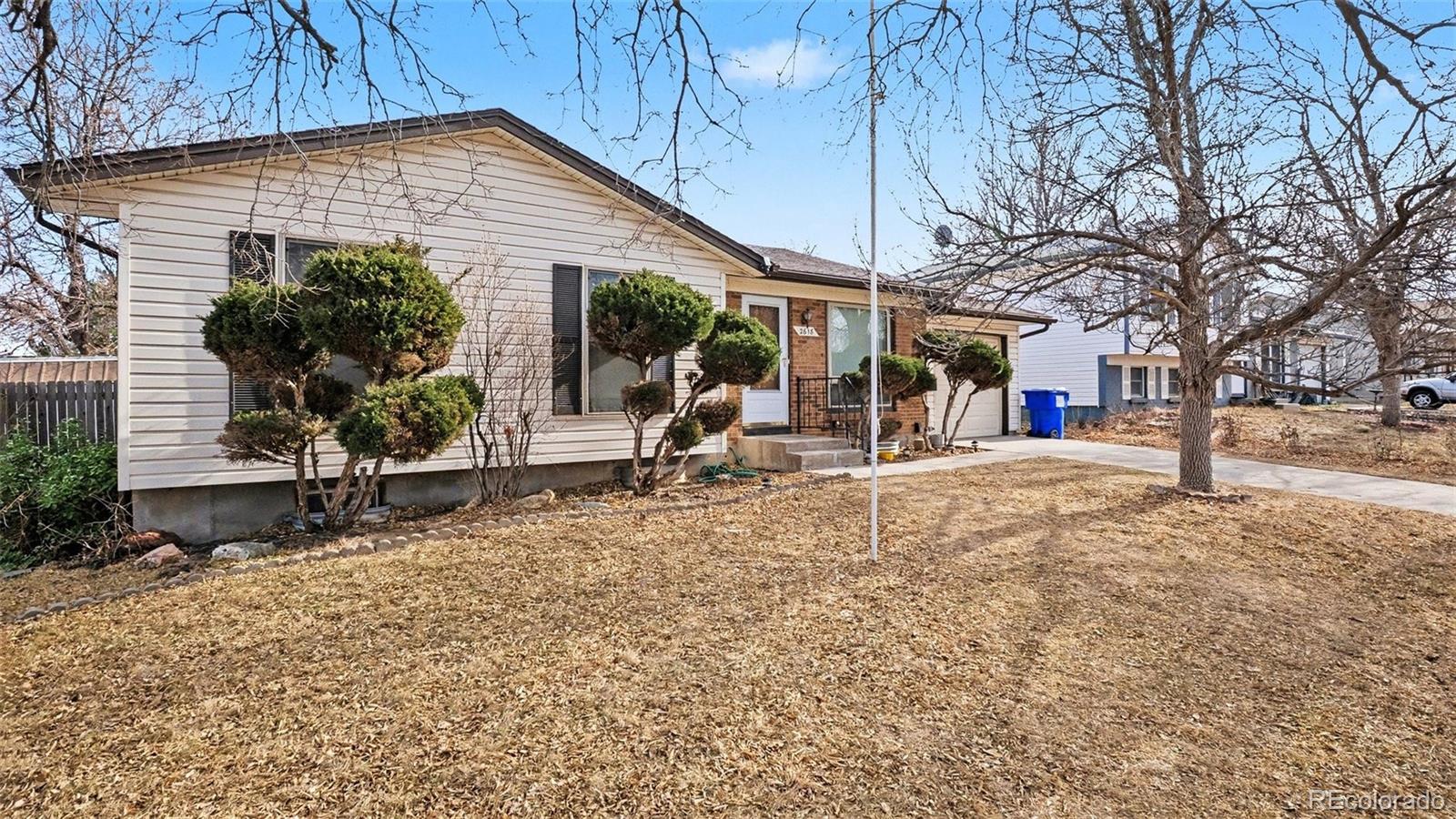 MLS Image #2 for 2618 s lewiston street,aurora, Colorado