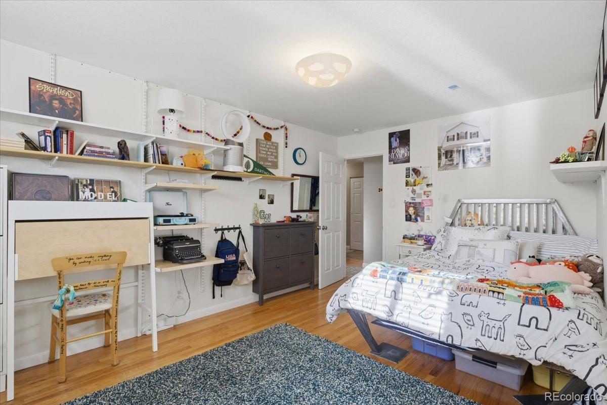 MLS Image #27 for 444 s niagara street,denver, Colorado