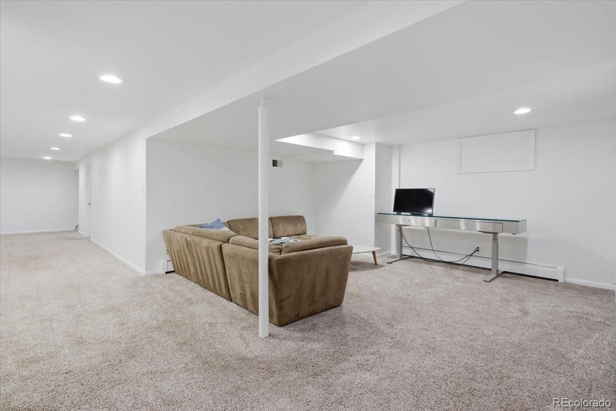 MLS Image #30 for 444 s niagara street,denver, Colorado
