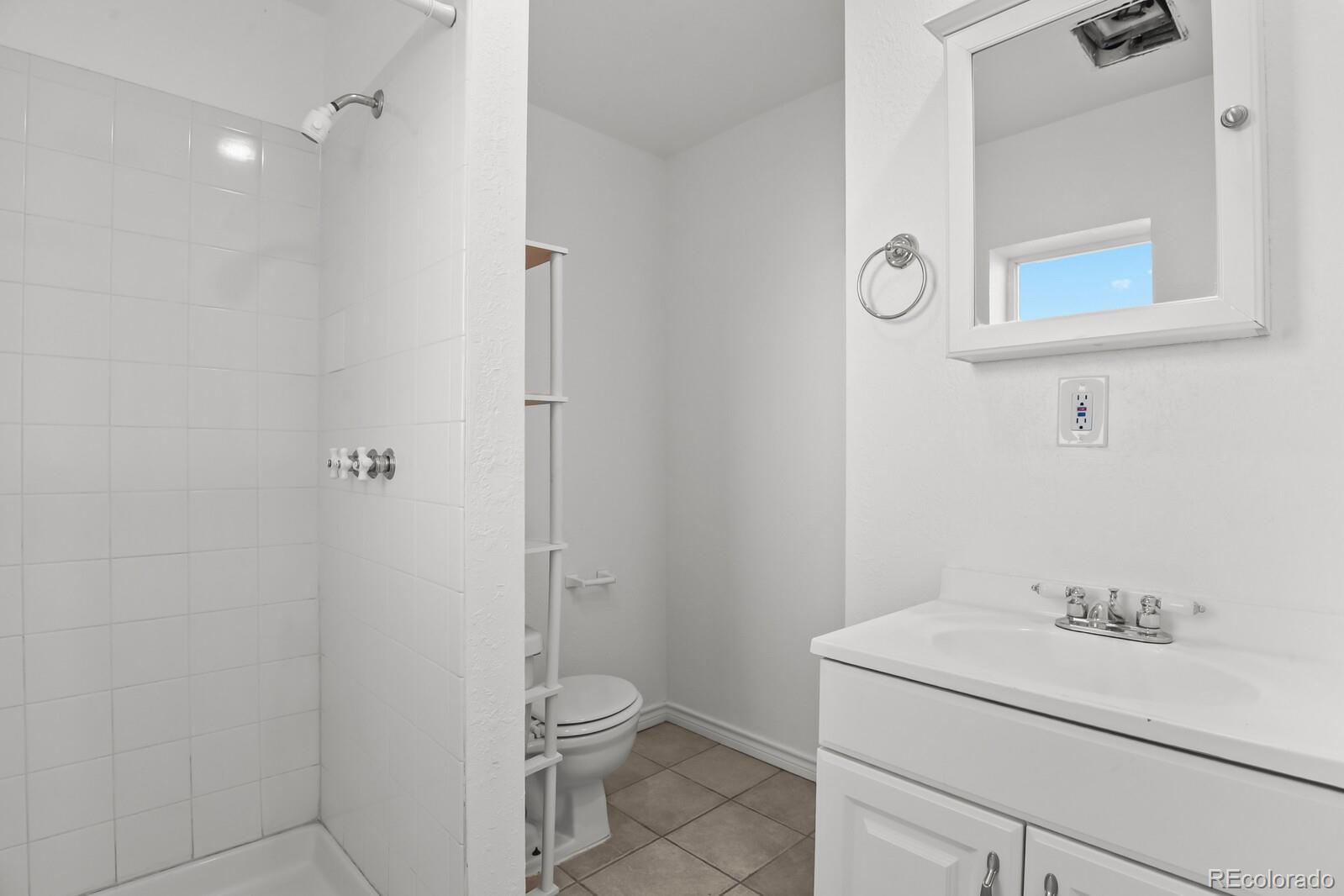 MLS Image #18 for 845  madison way,bennett, Colorado