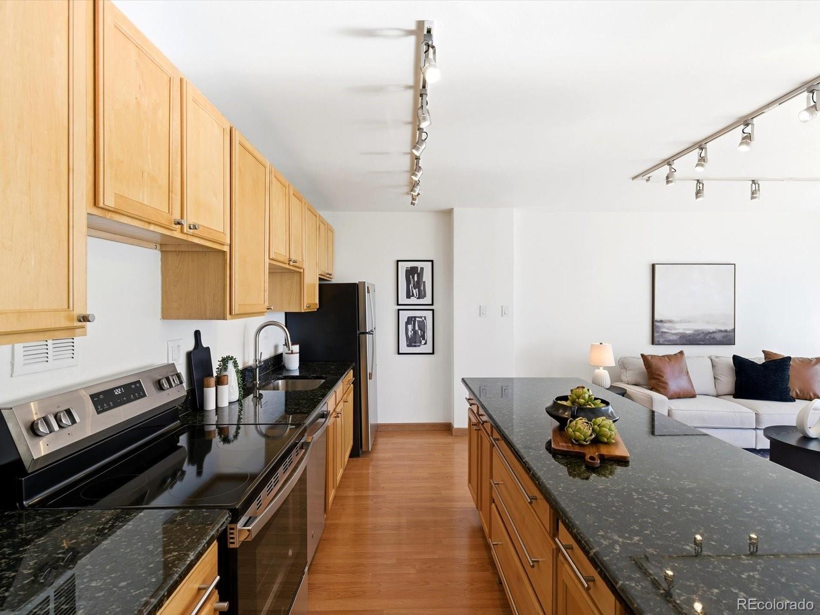 MLS Image #5 for 3100 e cherry creek south drive 803,denver, Colorado