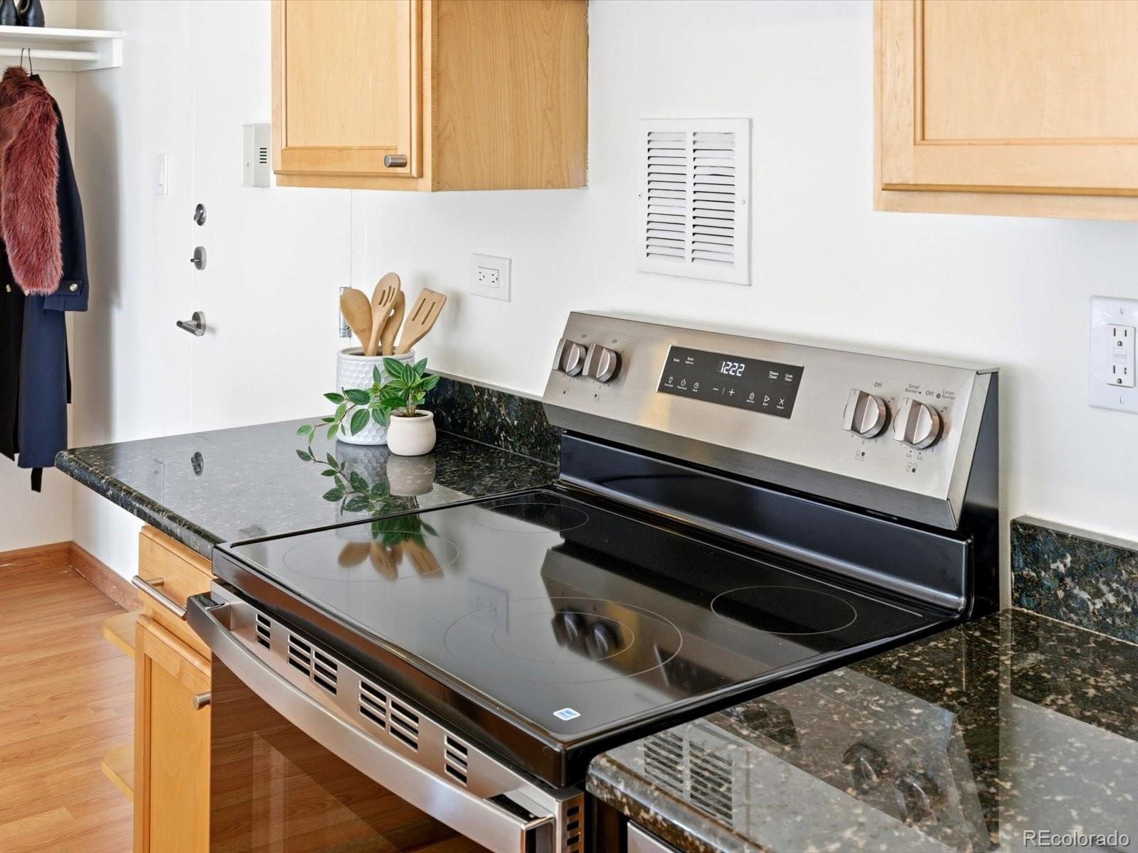MLS Image #8 for 3100 e cherry creek south drive 803,denver, Colorado
