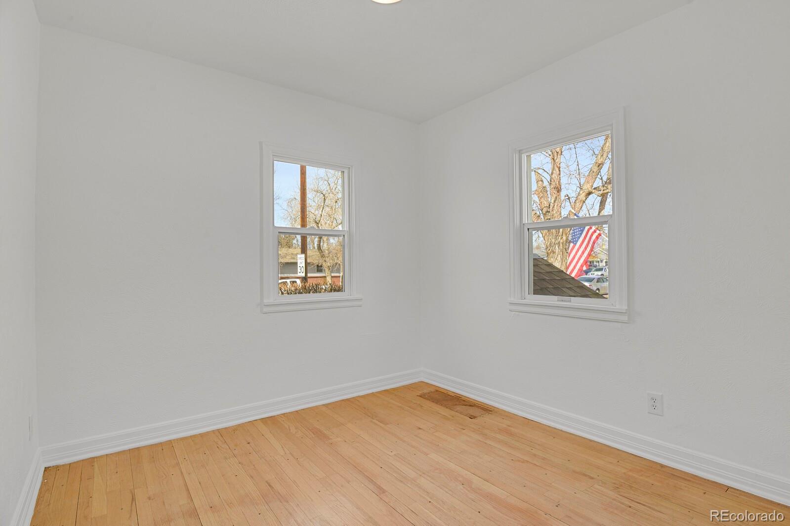MLS Image #16 for 4580 s logan street,englewood, Colorado