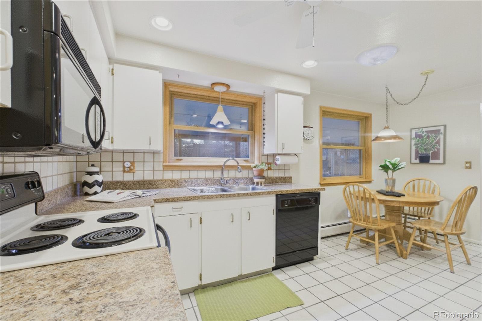 MLS Image #22 for 9738  sierra drive,arvada, Colorado