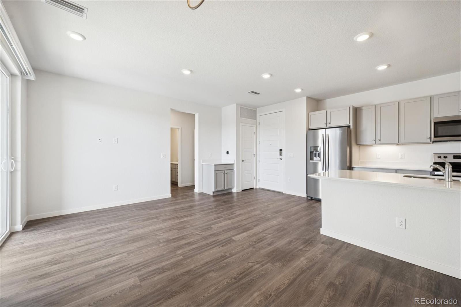 MLS Image #3 for 485  interlocken boulevard 309,broomfield, Colorado