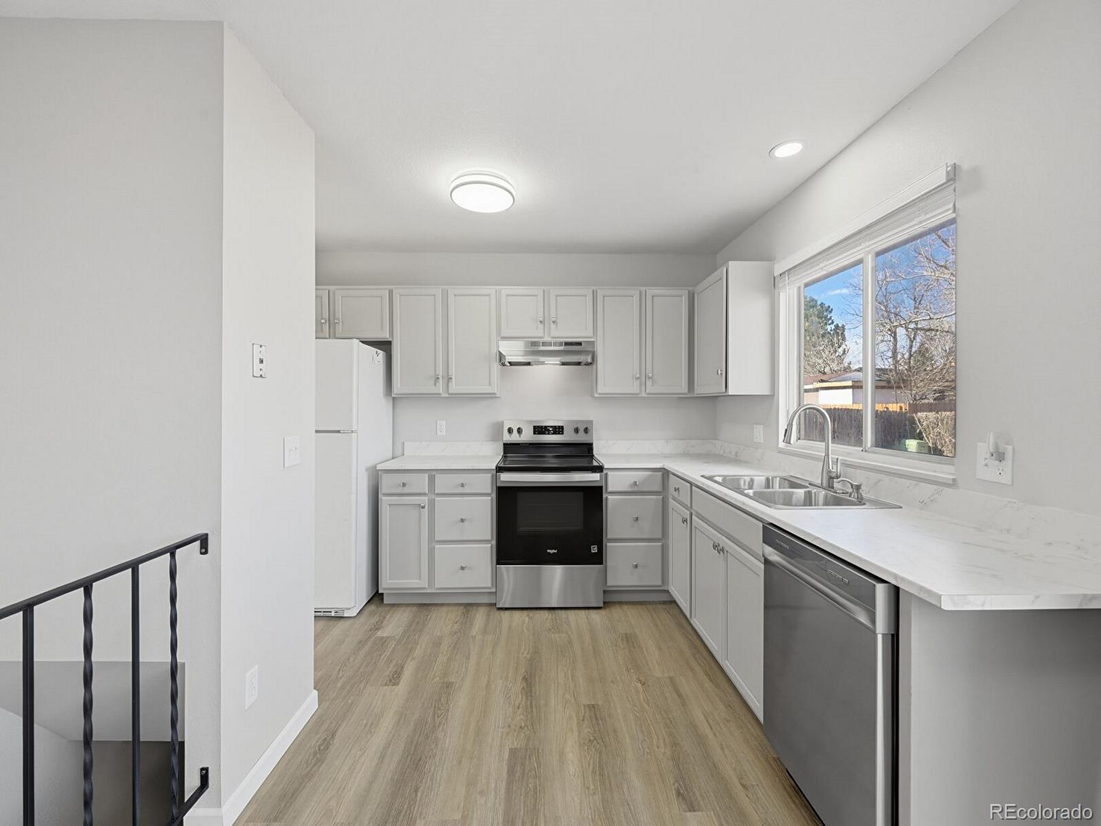 MLS Image #7 for 19131 e louisiana avenue,aurora, Colorado