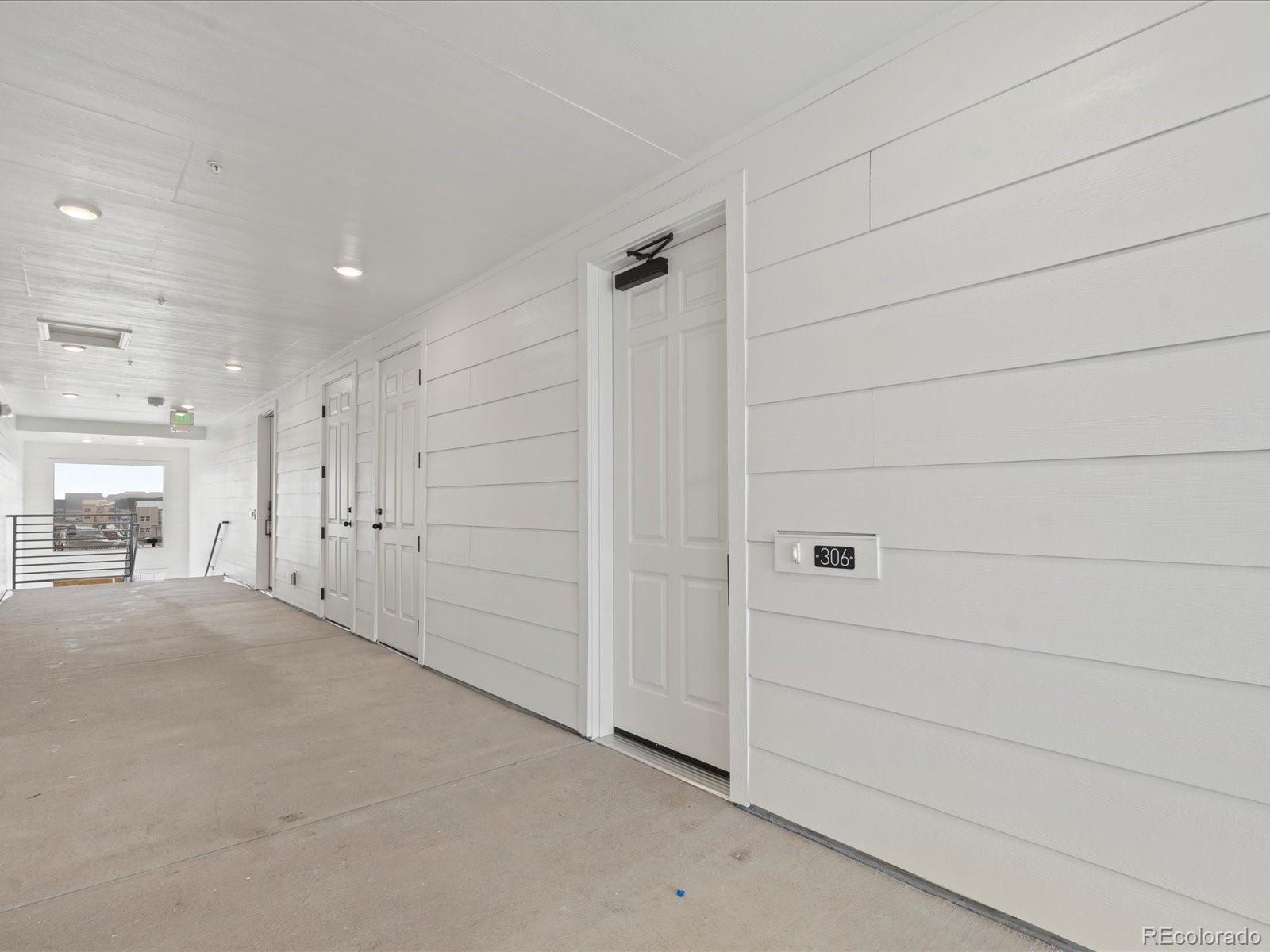 MLS Image #5 for 6153 n ceylon street 206,denver, Colorado