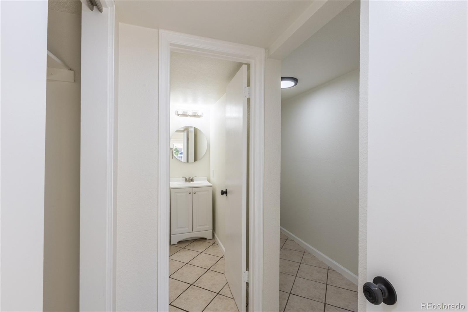 MLS Image #17 for 7492 s marion street,centennial, Colorado
