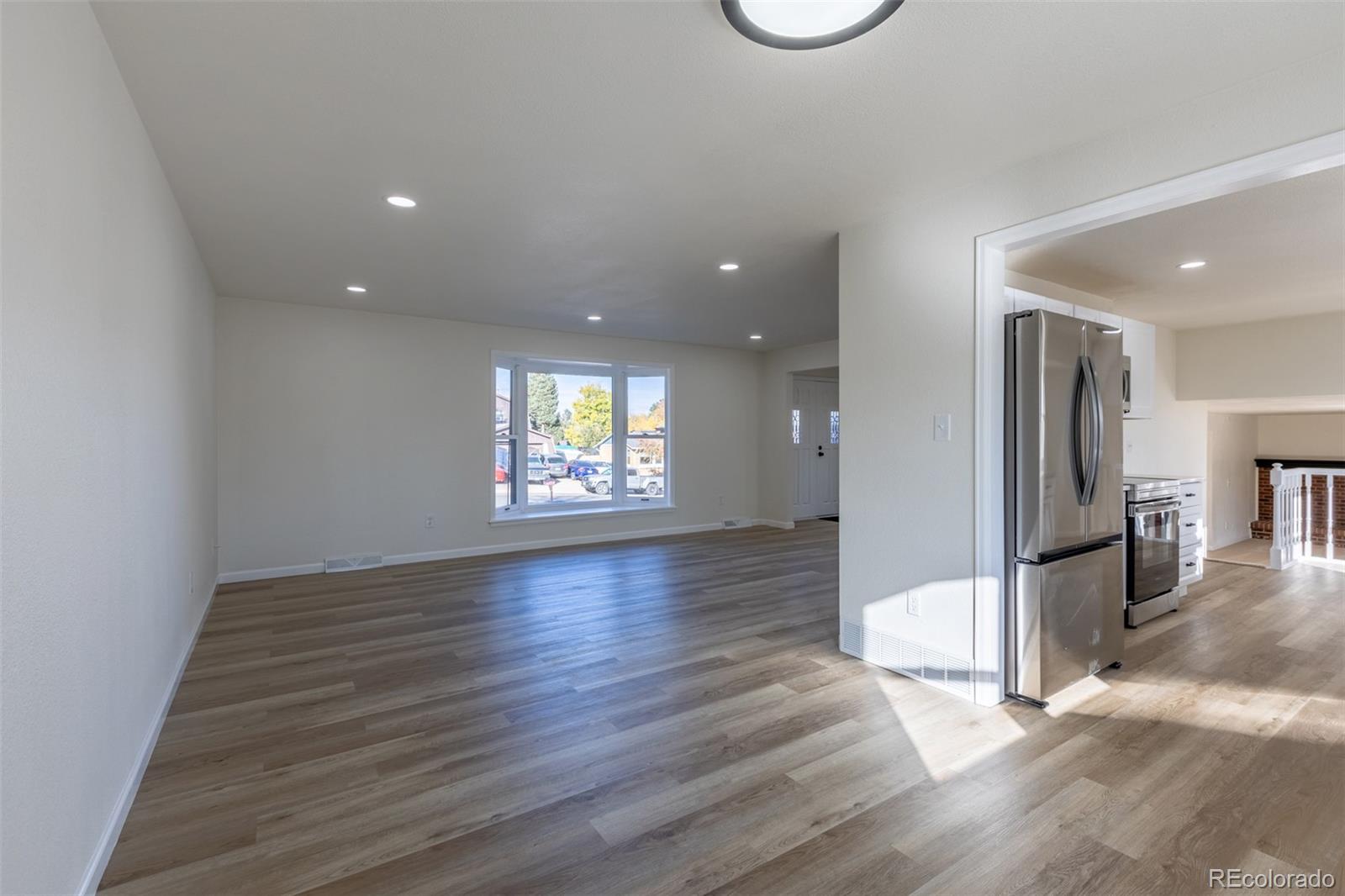 MLS Image #2 for 7492 s marion street,centennial, Colorado