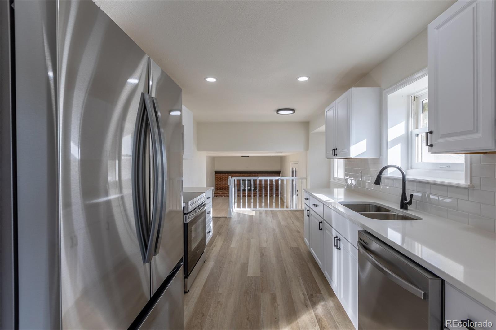 MLS Image #3 for 7492 s marion street,centennial, Colorado