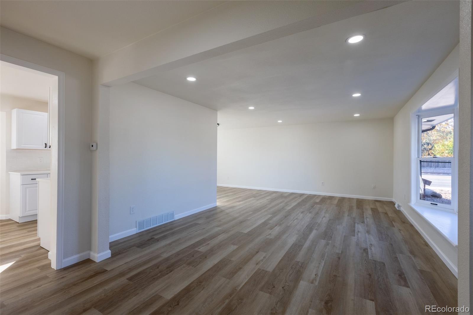 MLS Image #8 for 7492 s marion street,centennial, Colorado