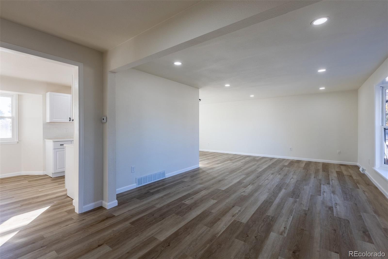 MLS Image #9 for 7492 s marion street,centennial, Colorado
