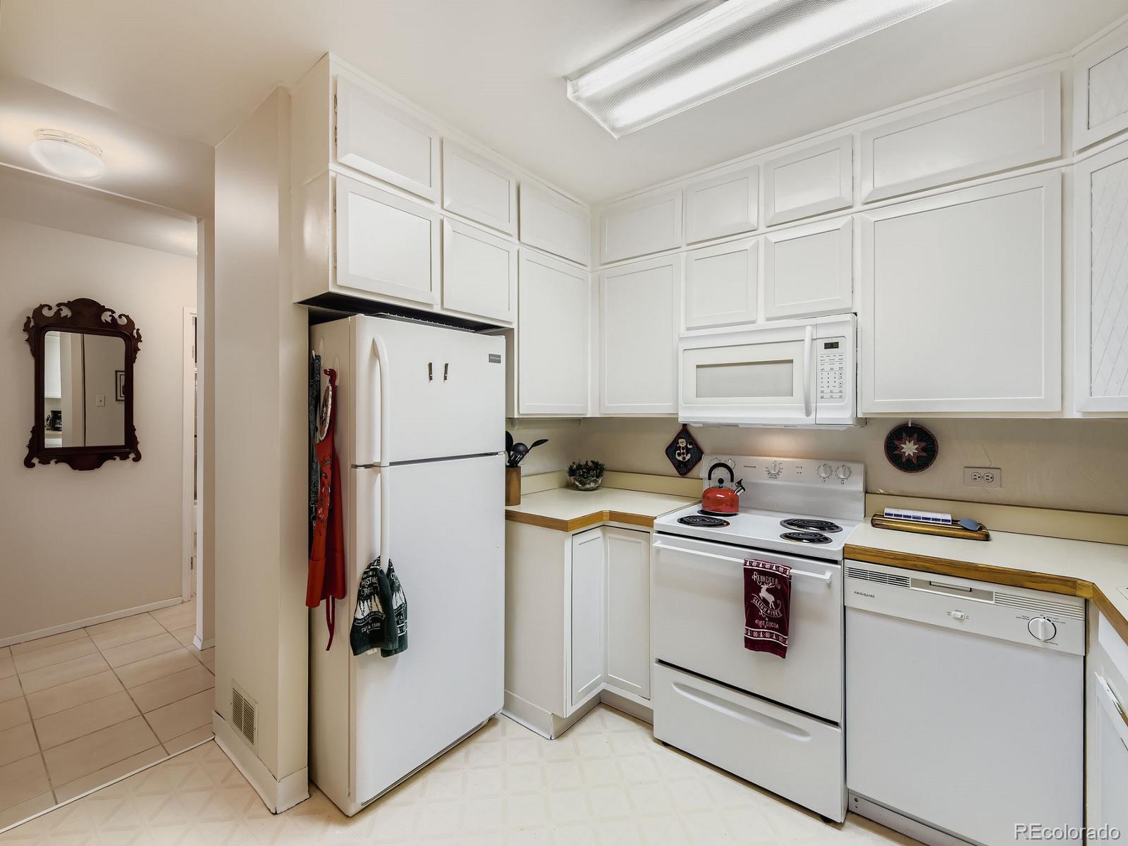 MLS Image #6 for 700 s alton way 7d,denver, Colorado