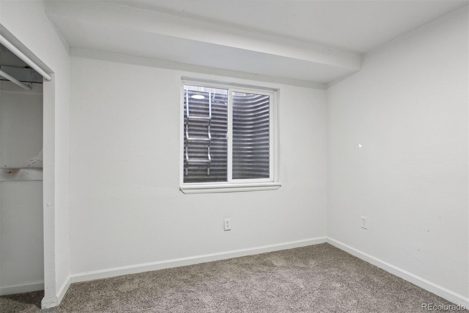 MLS Image #15 for 21103 e 42nd avenue,denver, Colorado
