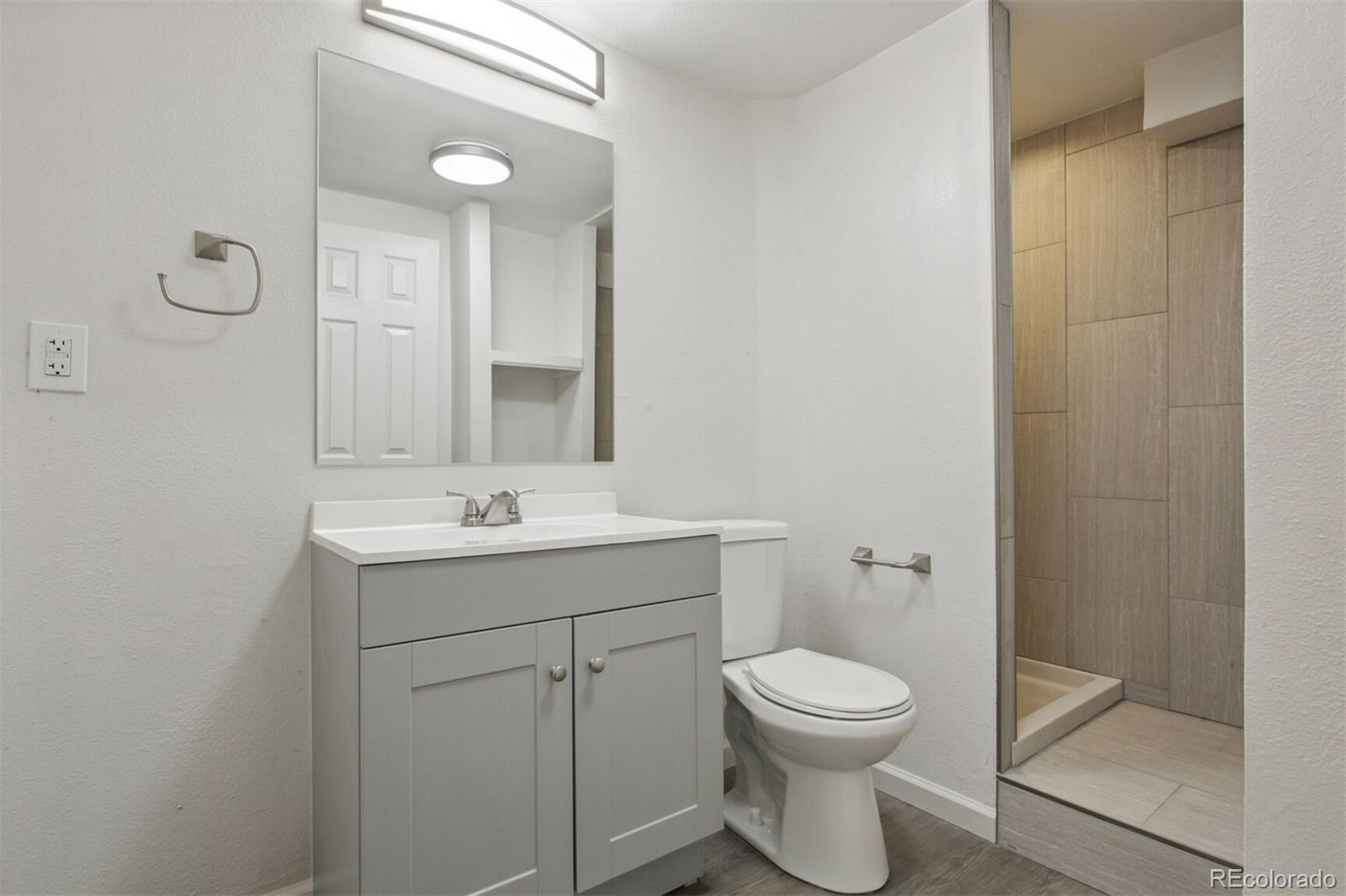 MLS Image #16 for 21103 e 42nd avenue,denver, Colorado
