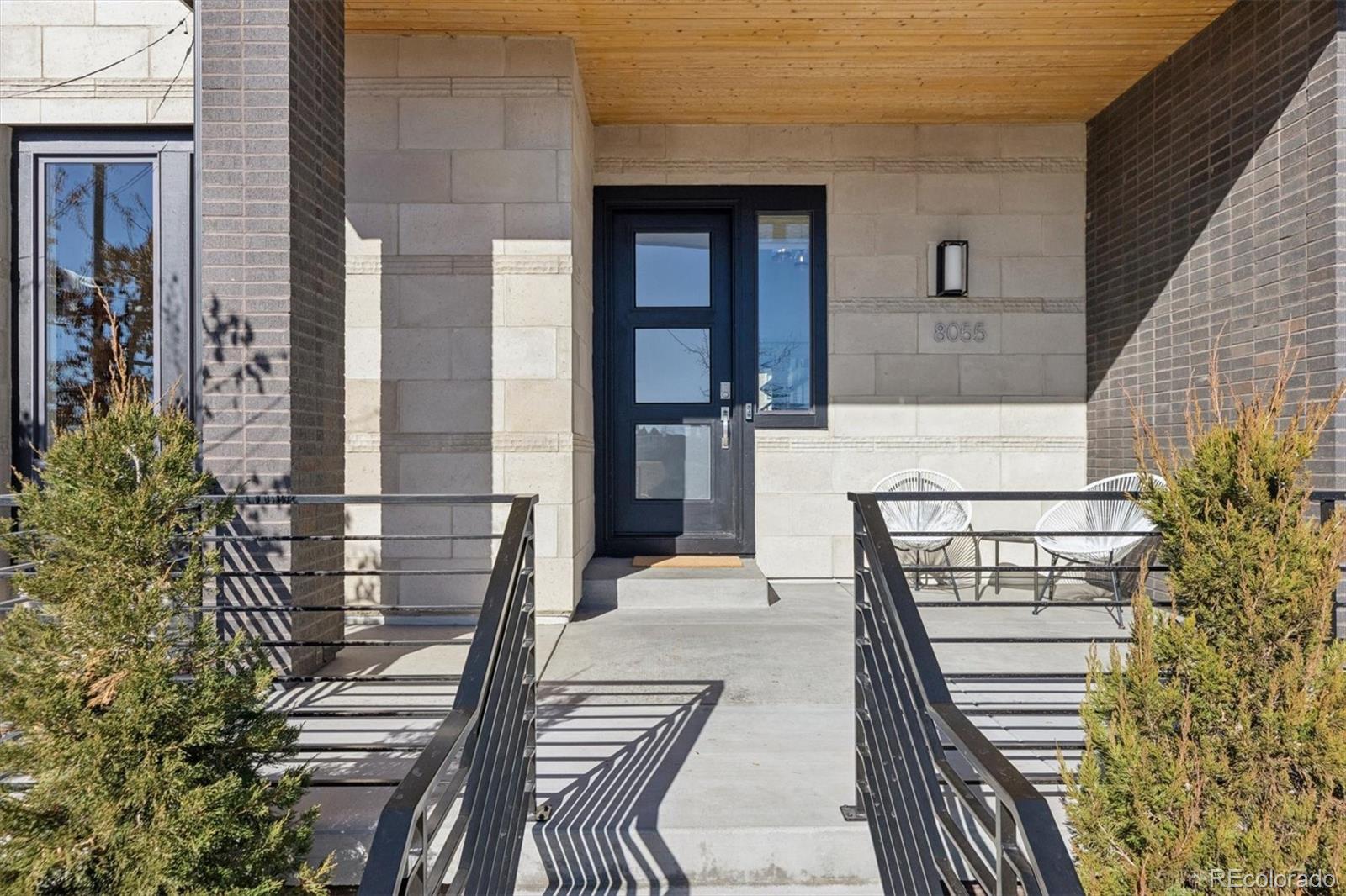 MLS Image #3 for 8055 e prairie meadow drive,denver, Colorado
