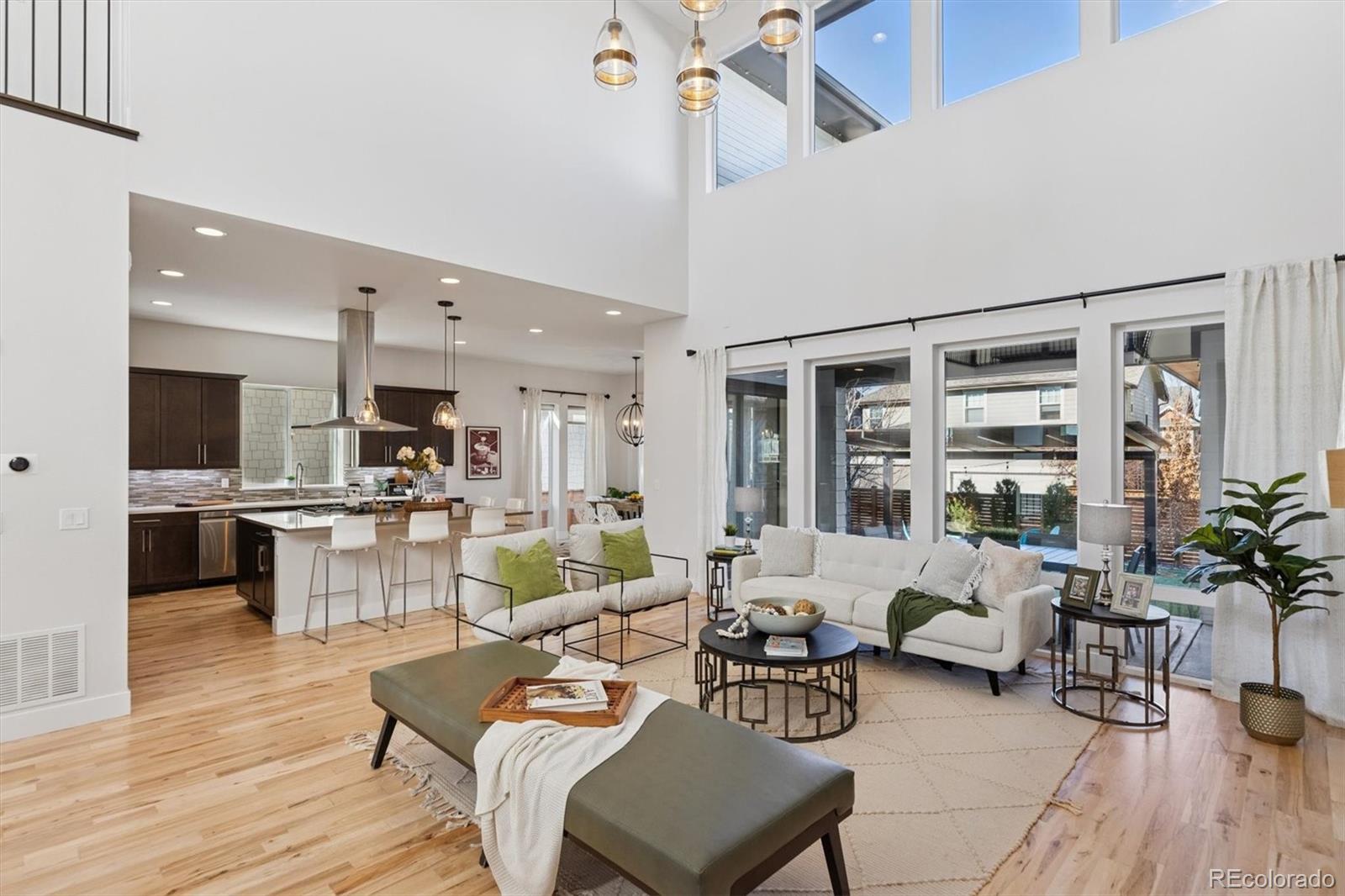 MLS Image #4 for 8055 e prairie meadow drive,denver, Colorado