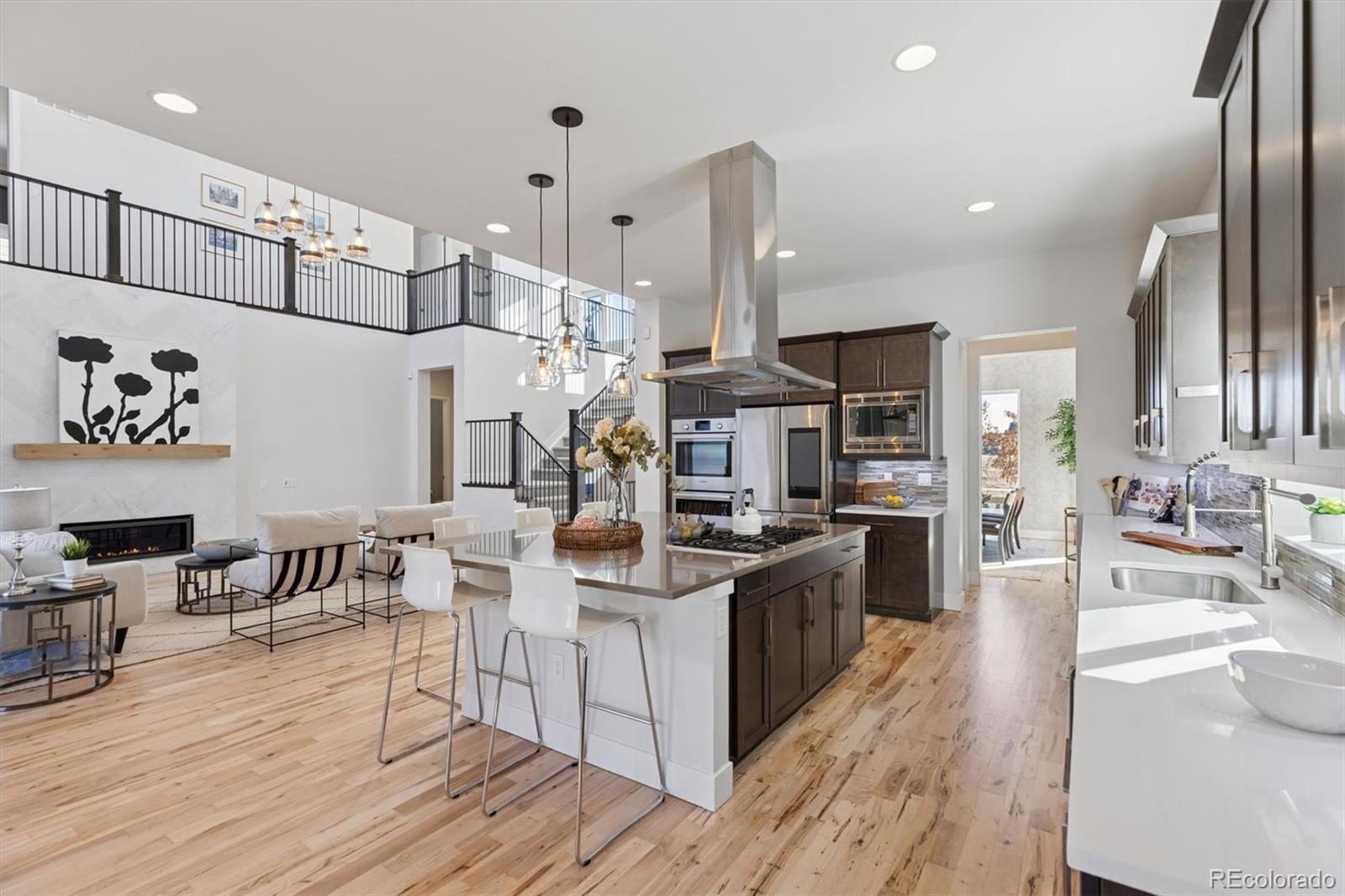 MLS Image #8 for 8055 e prairie meadow drive,denver, Colorado