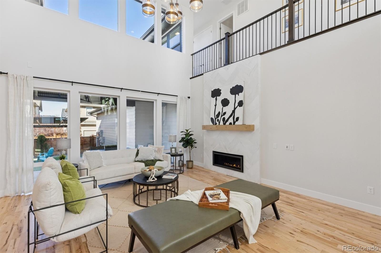 MLS Image #9 for 8055 e prairie meadow drive,denver, Colorado