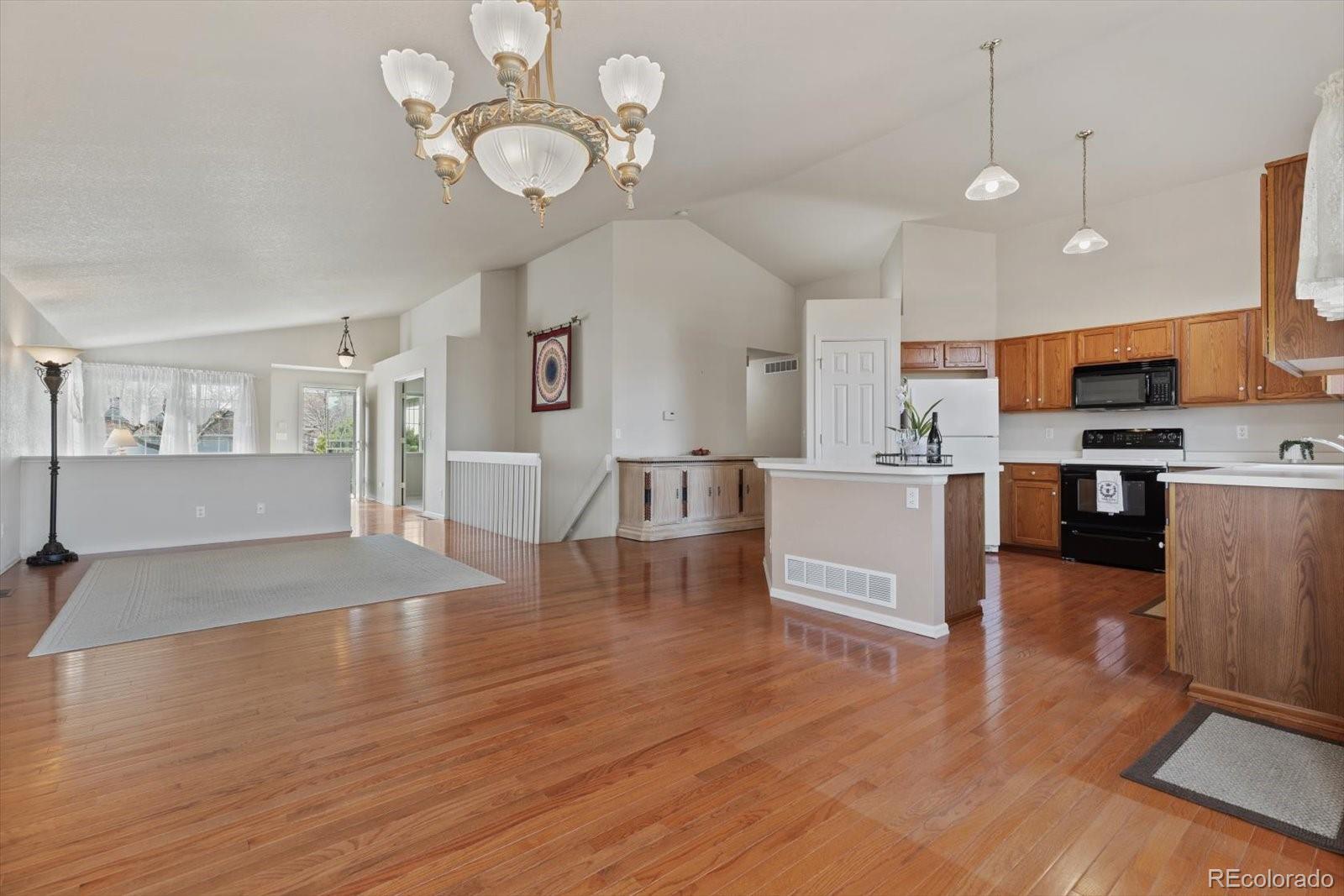 MLS Image #10 for 548  badger creek drive,brighton, Colorado