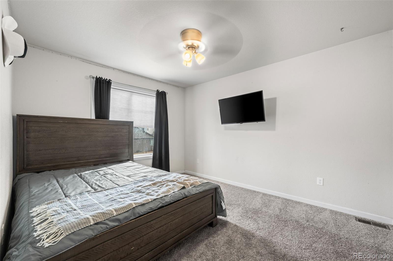MLS Image #14 for 12487  syracuse street,thornton, Colorado