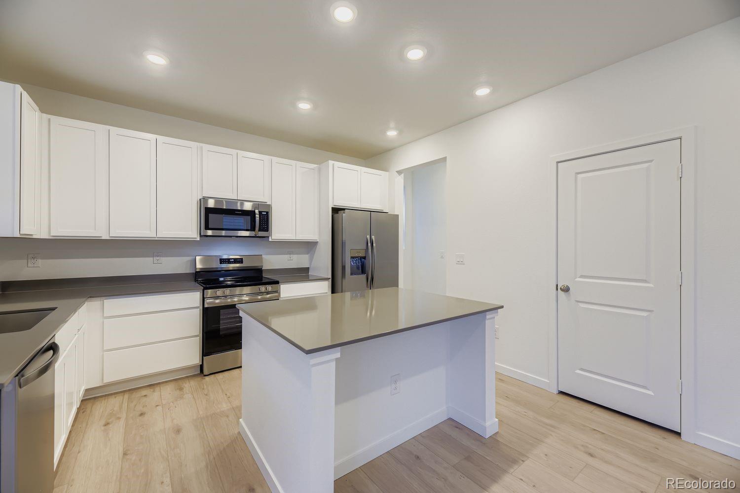MLS Image #2 for 12718 w geddes drive,littleton, Colorado
