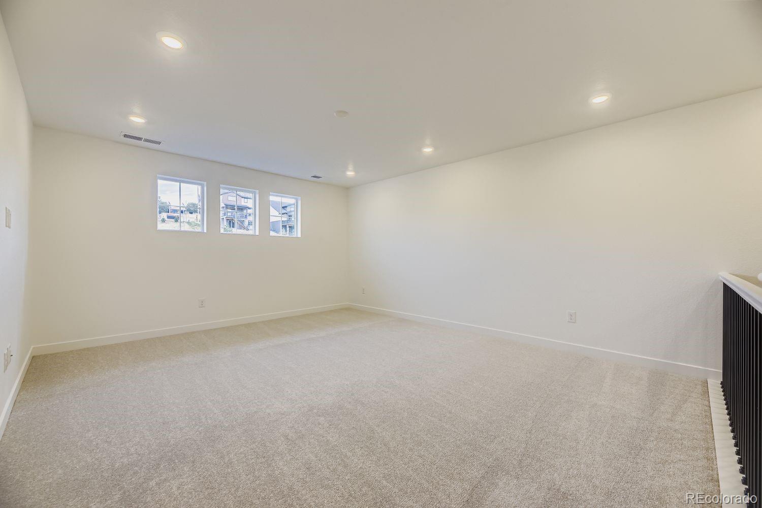 MLS Image #10 for 12650 w glasgow place,littleton, Colorado