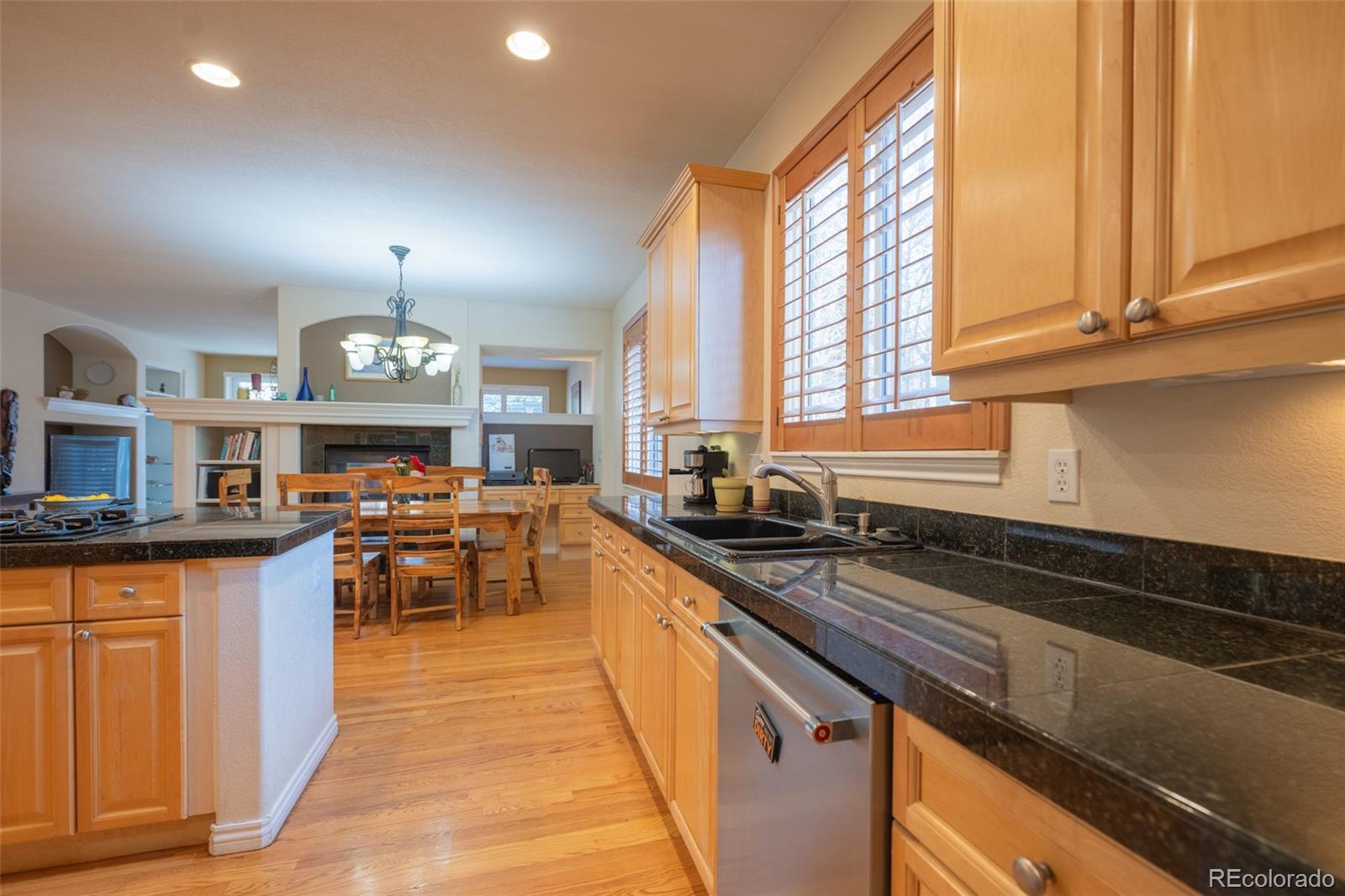 MLS Image #10 for 6540 s uravan court,aurora, Colorado