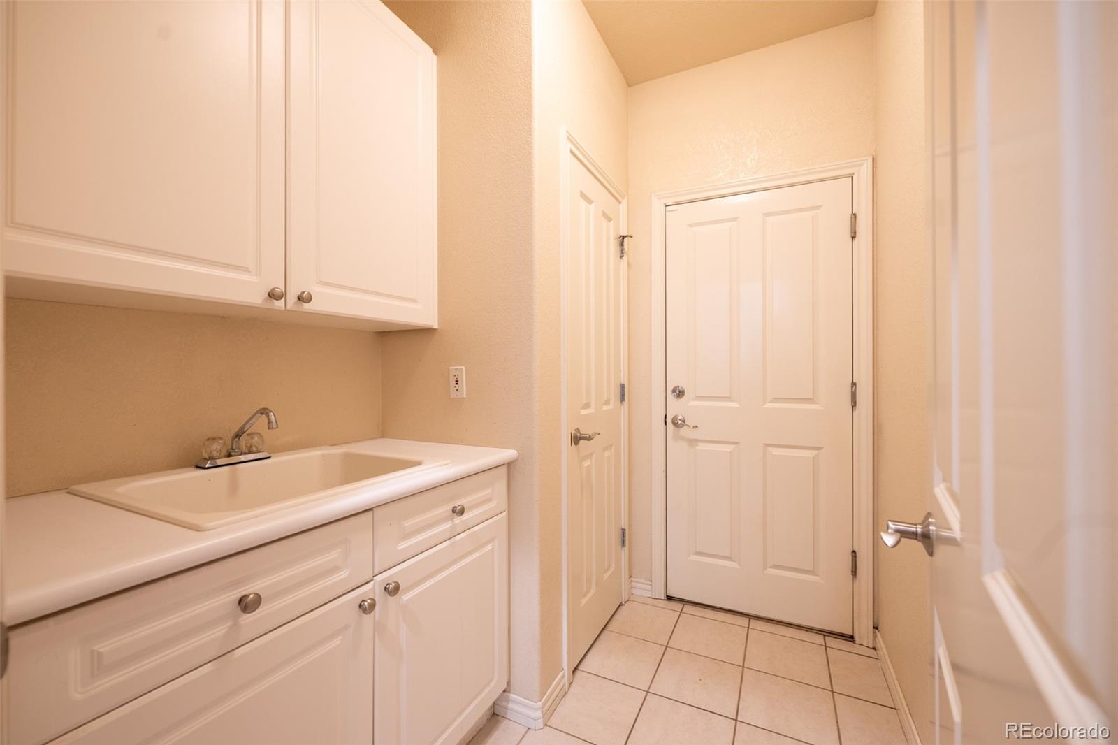 MLS Image #20 for 6540 s uravan court,aurora, Colorado