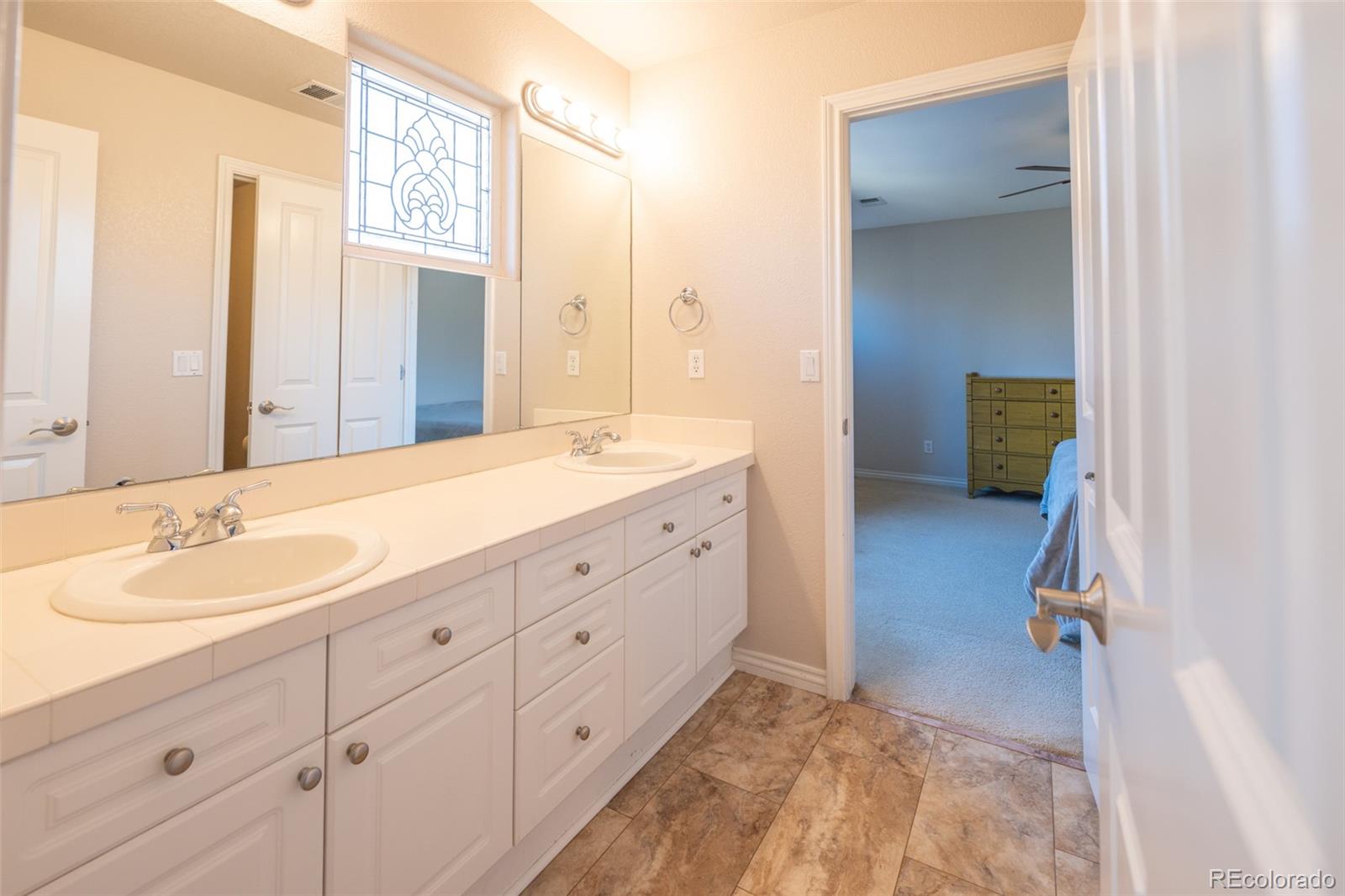 MLS Image #25 for 6540 s uravan court,aurora, Colorado