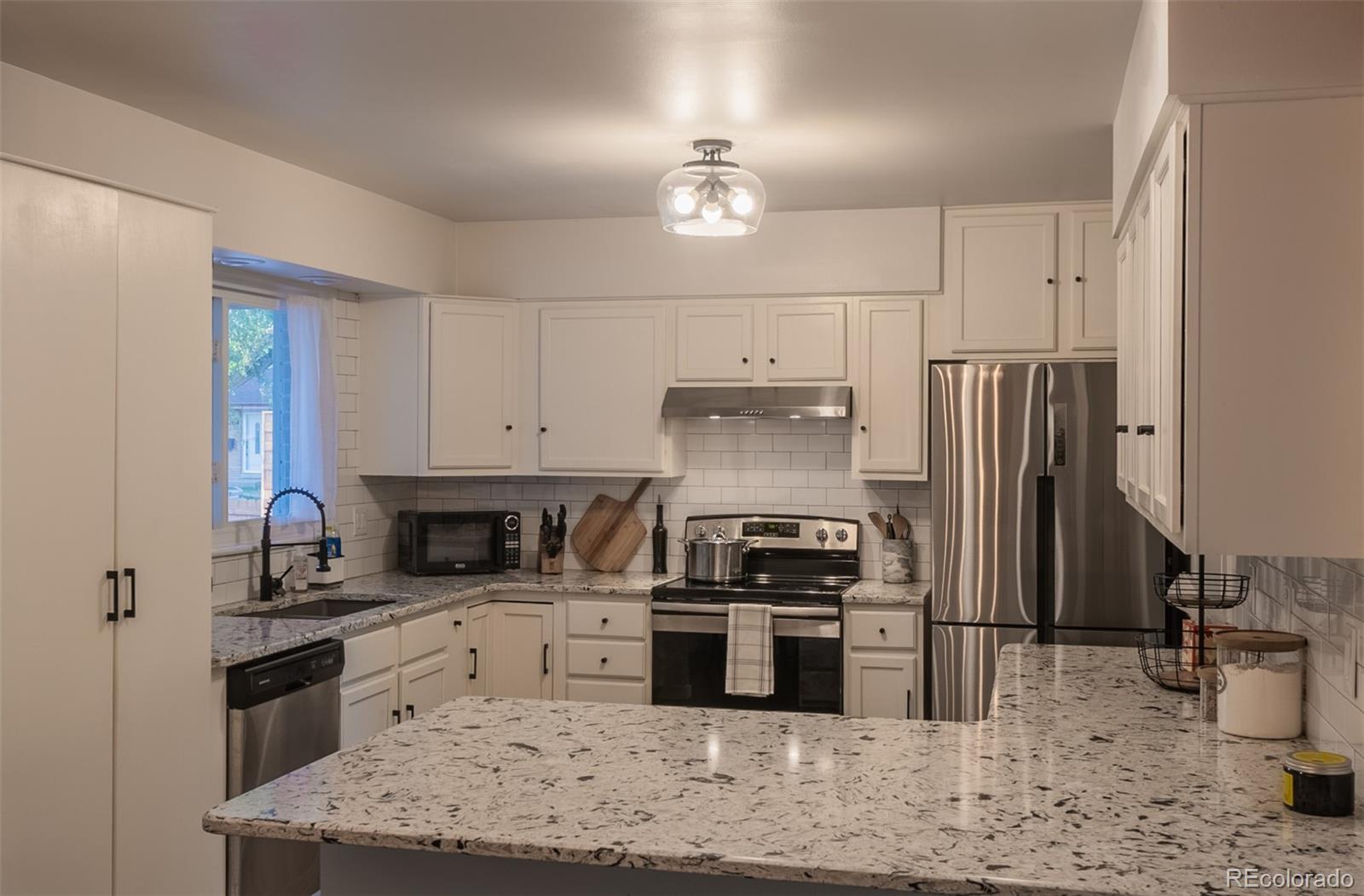 MLS Image #4 for 4947 s perry ,littleton, Colorado