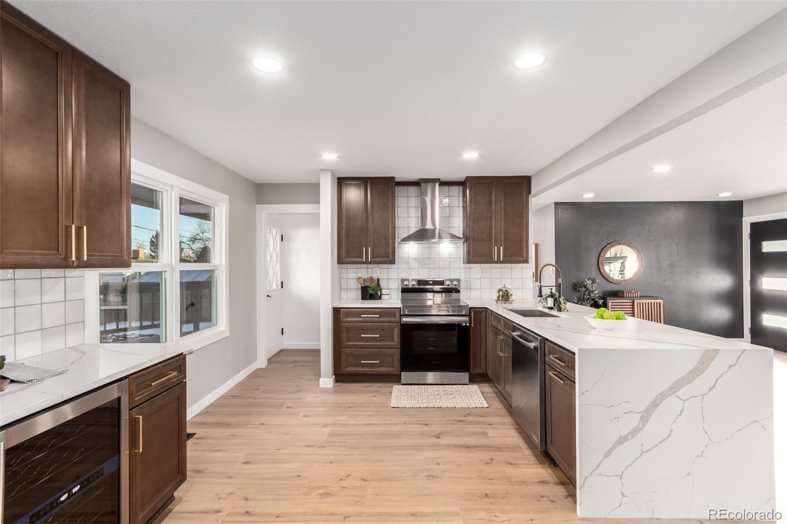 MLS Image #12 for 8670 s ammons street,littleton, Colorado