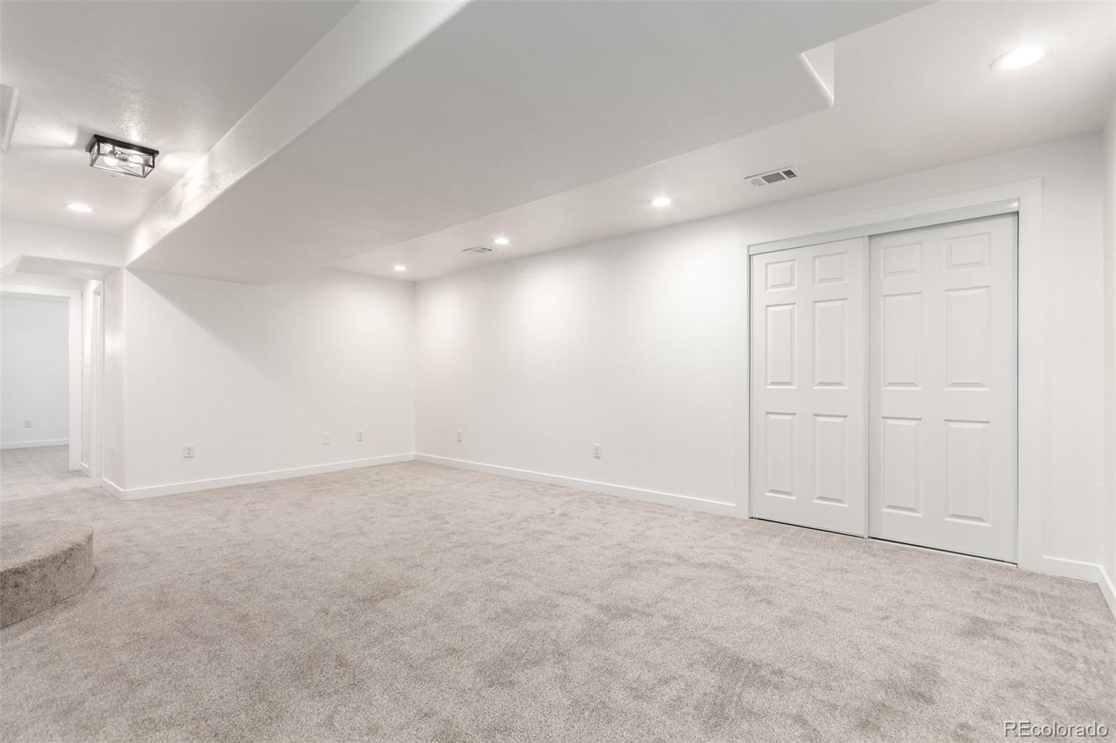MLS Image #23 for 8670 s ammons street,littleton, Colorado