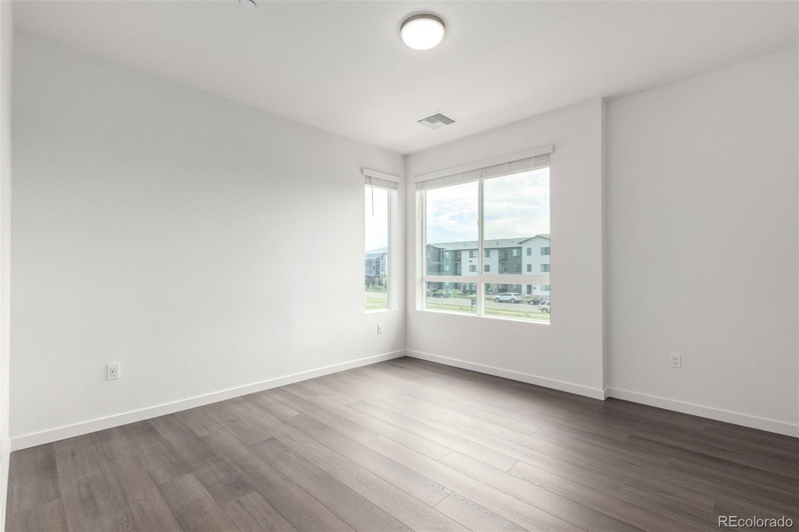 MLS Image #11 for 6153 n ceylon street 307,denver, Colorado
