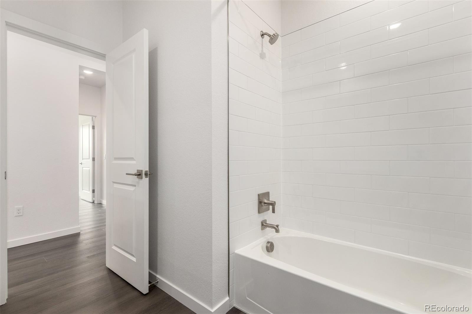 MLS Image #18 for 6153 n ceylon street 307,denver, Colorado