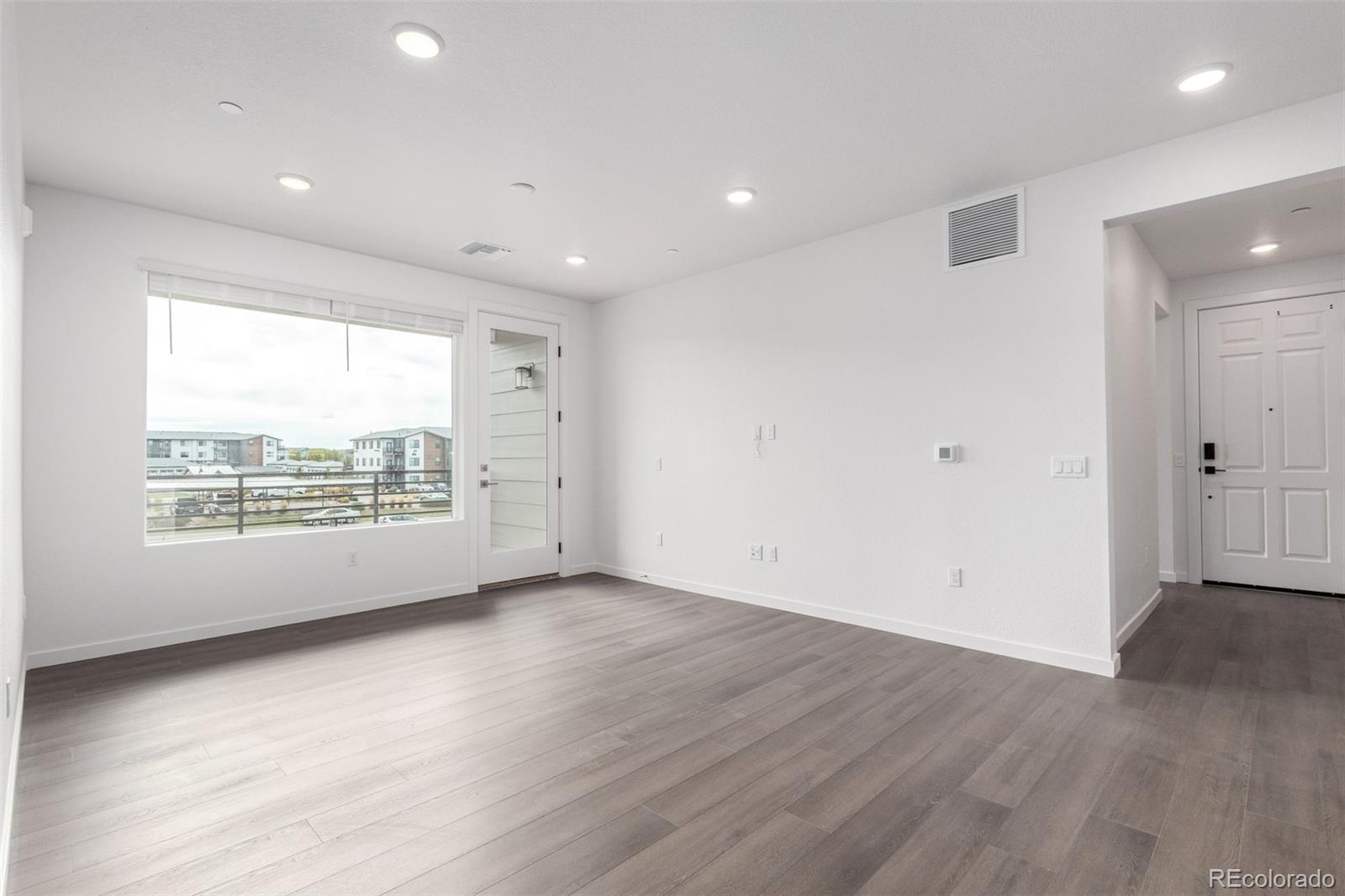 MLS Image #5 for 6153 n ceylon street 307,denver, Colorado
