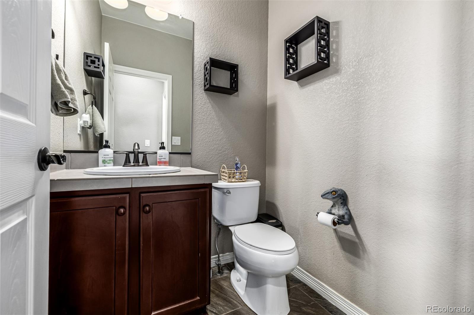 MLS Image #14 for 13782  valentia street,thornton, Colorado