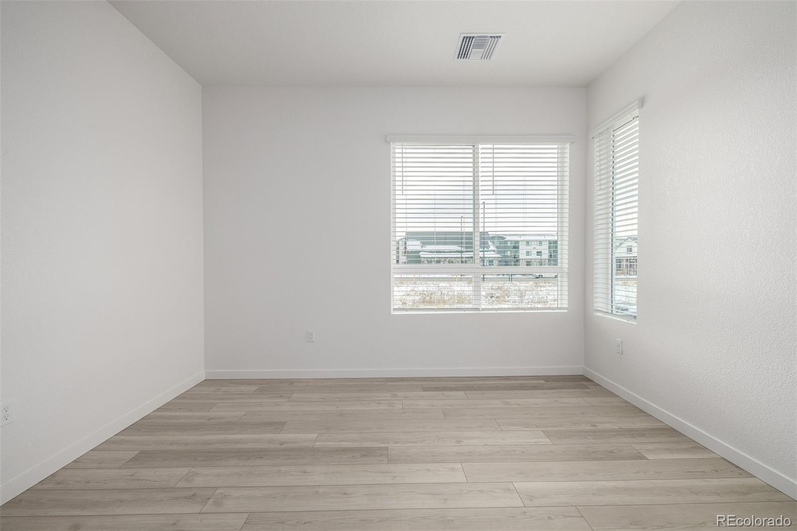 MLS Image #11 for 6153 n ceylon street 108,denver, Colorado