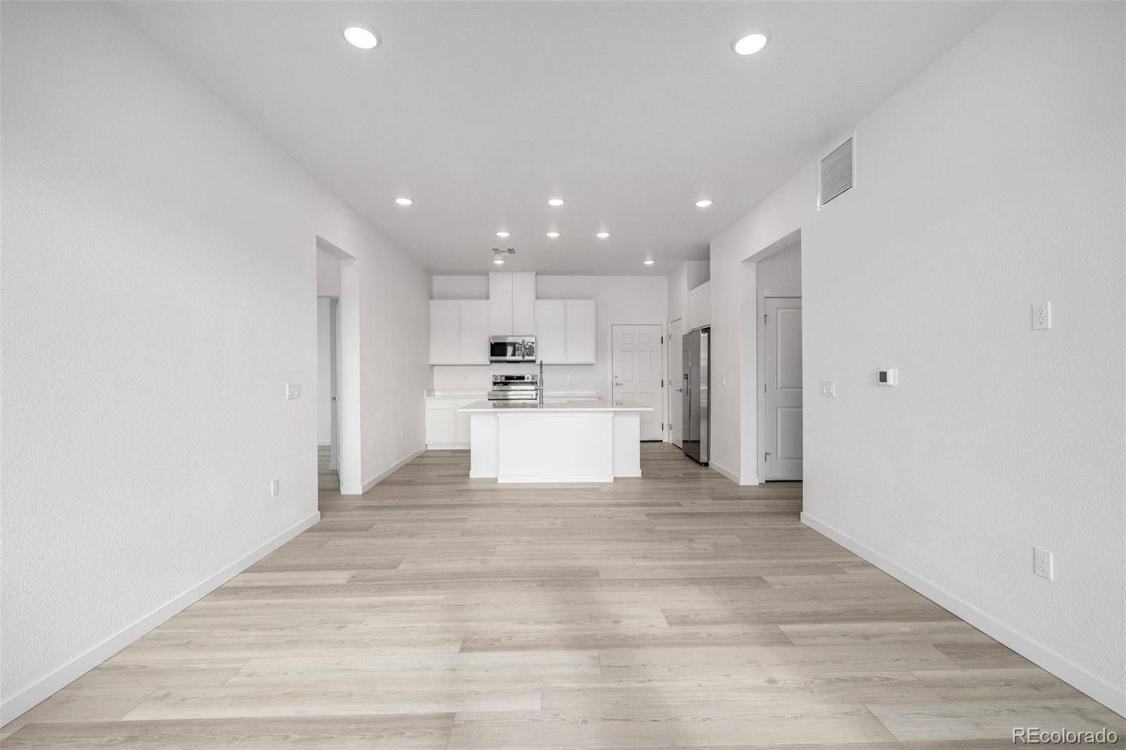 MLS Image #6 for 6153 n ceylon street 108,denver, Colorado