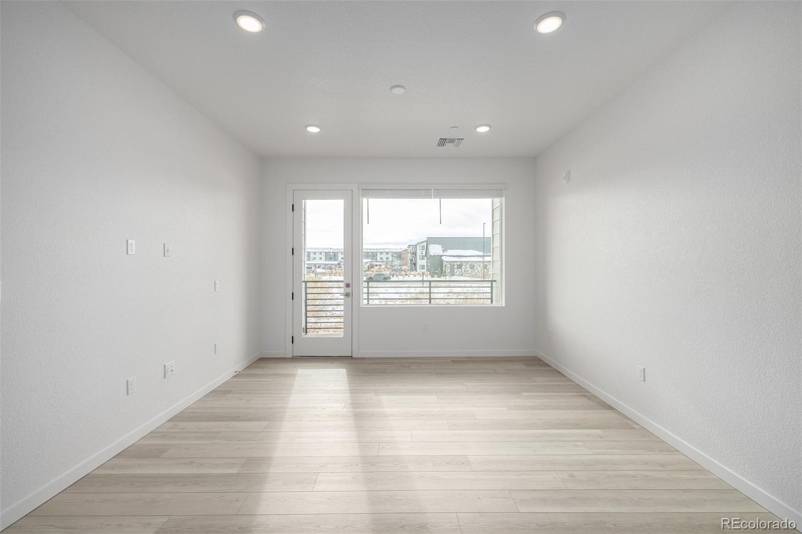 MLS Image #8 for 6153 n ceylon street 108,denver, Colorado