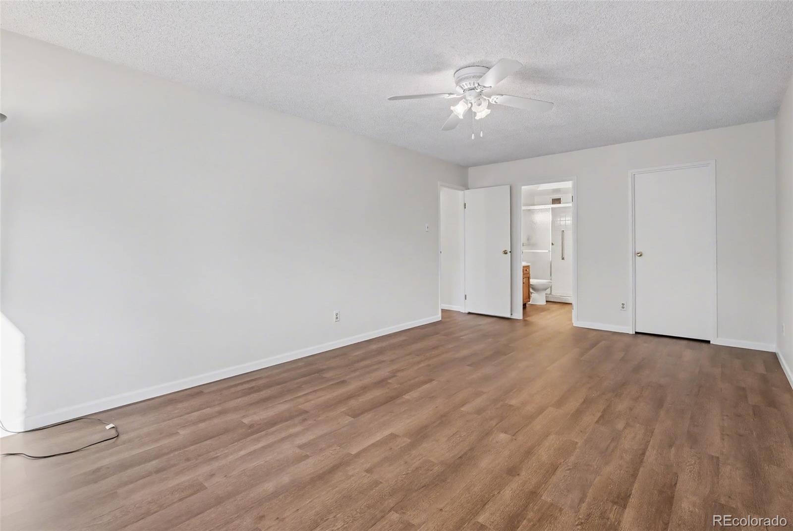 MLS Image #13 for 3184 s heather gardens way 207,aurora, Colorado