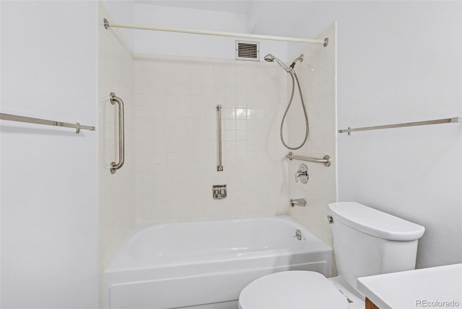 MLS Image #21 for 3184 s heather gardens way 207,aurora, Colorado