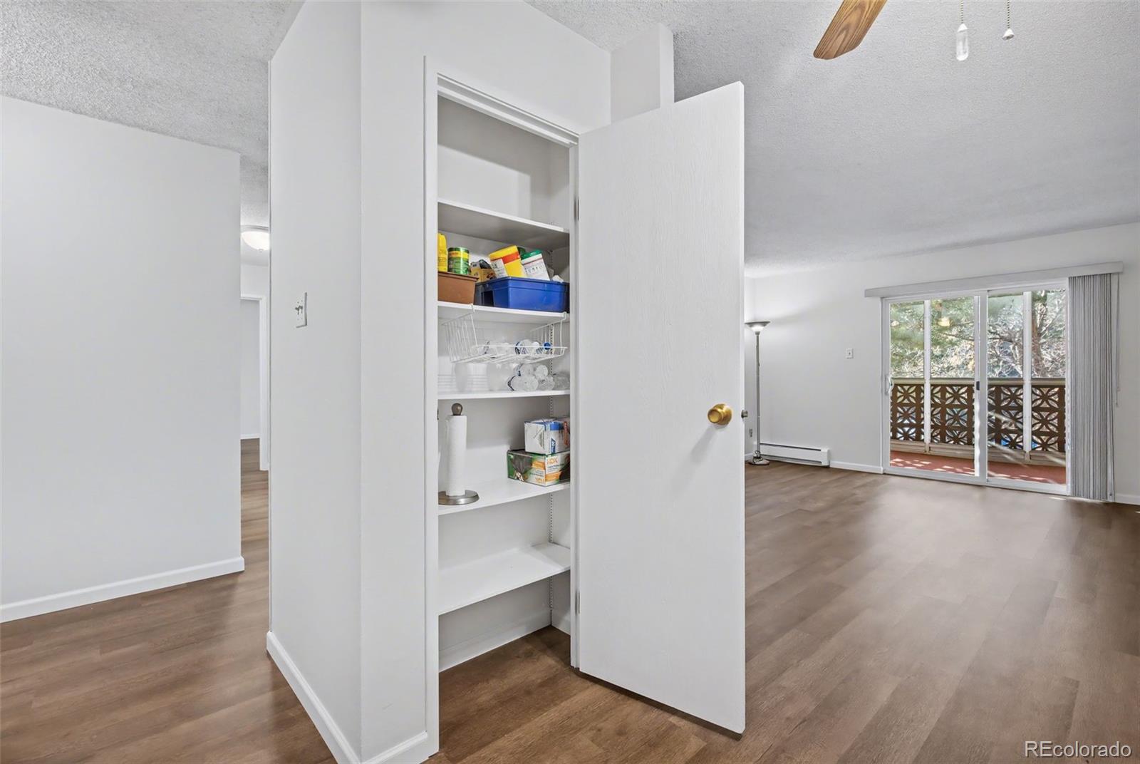 MLS Image #4 for 3184 s heather gardens way 207,aurora, Colorado