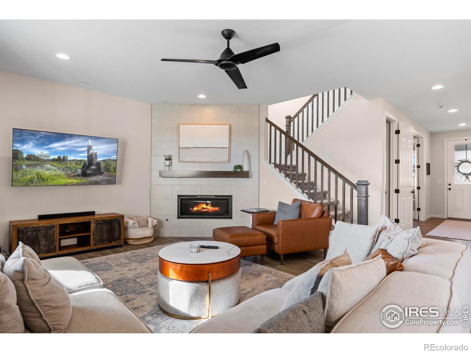 MLS Image #4 for 951  rustling street,windsor, Colorado