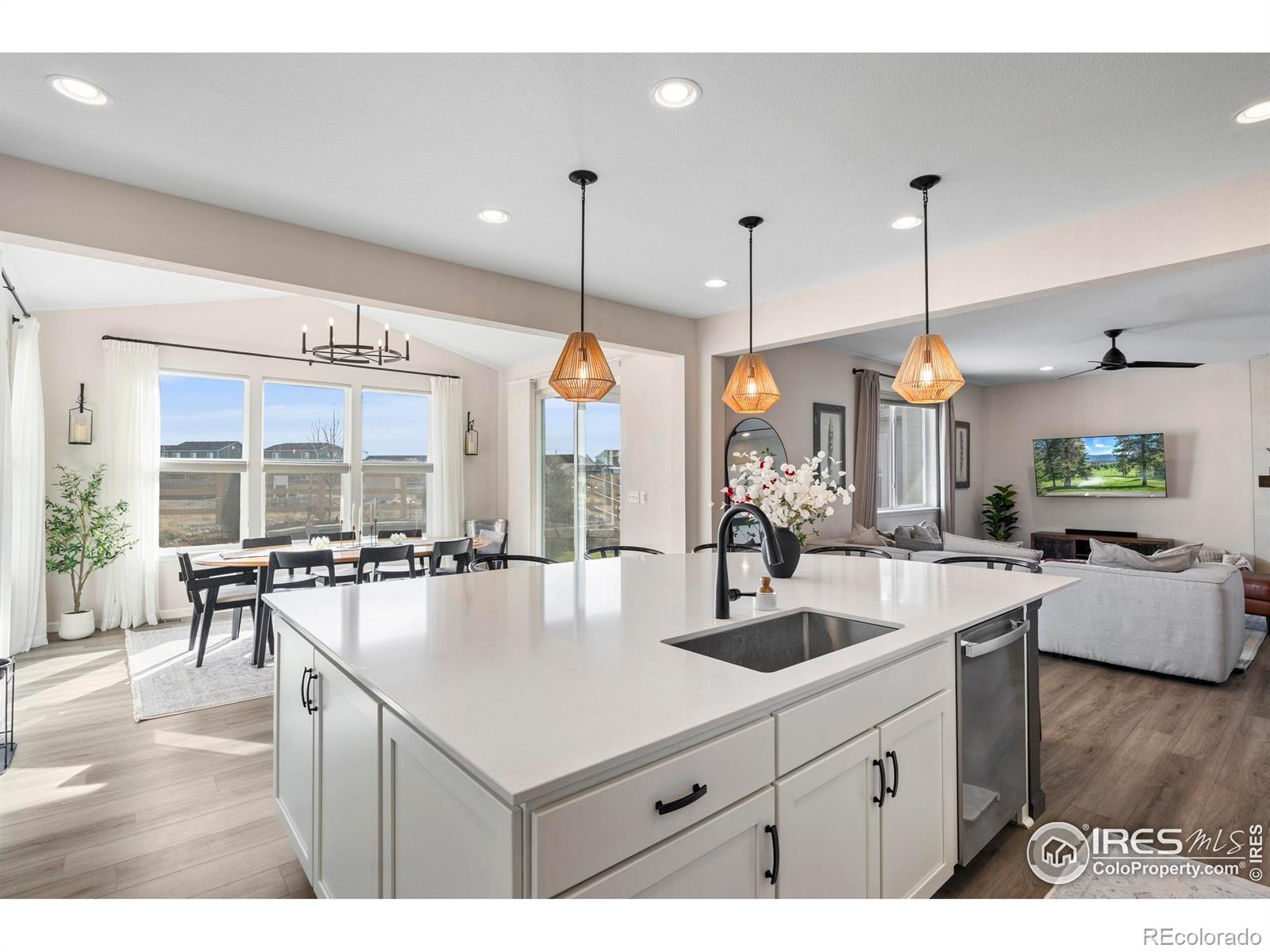 MLS Image #9 for 951  rustling street,windsor, Colorado