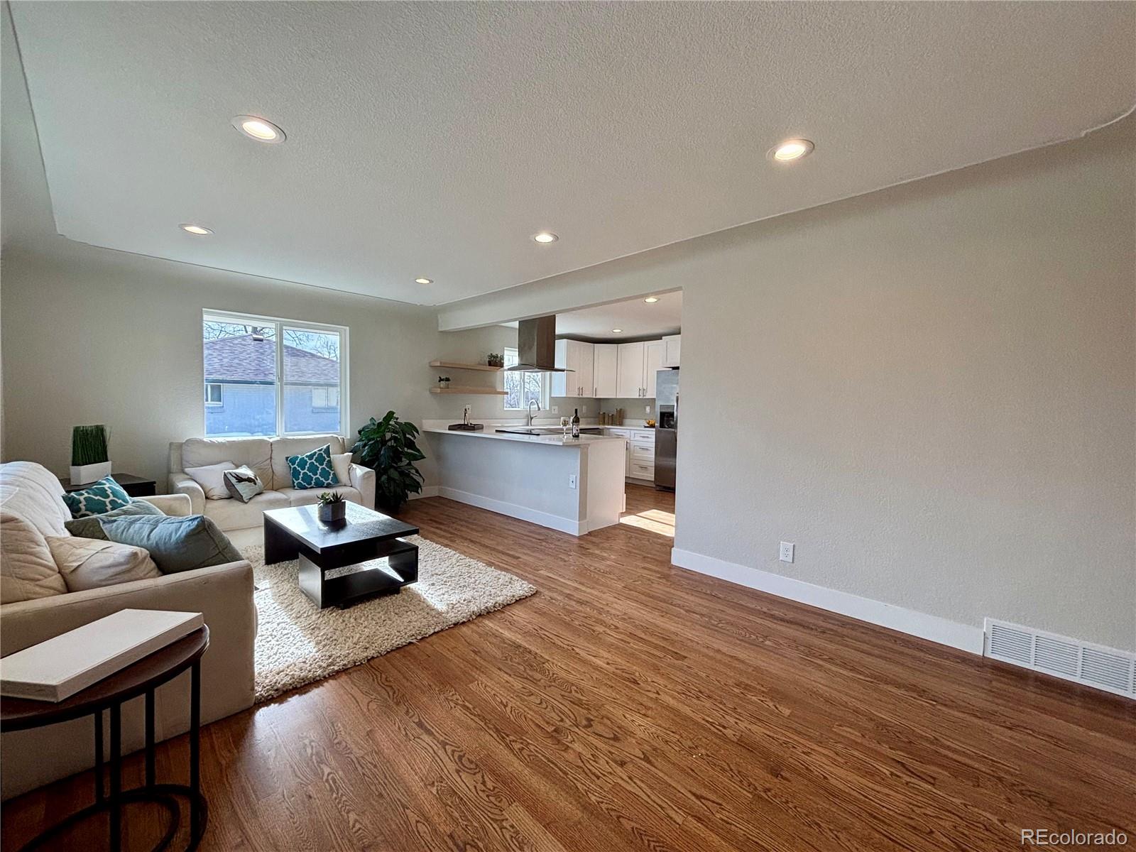MLS Image #3 for 6611  upham drive,arvada, Colorado