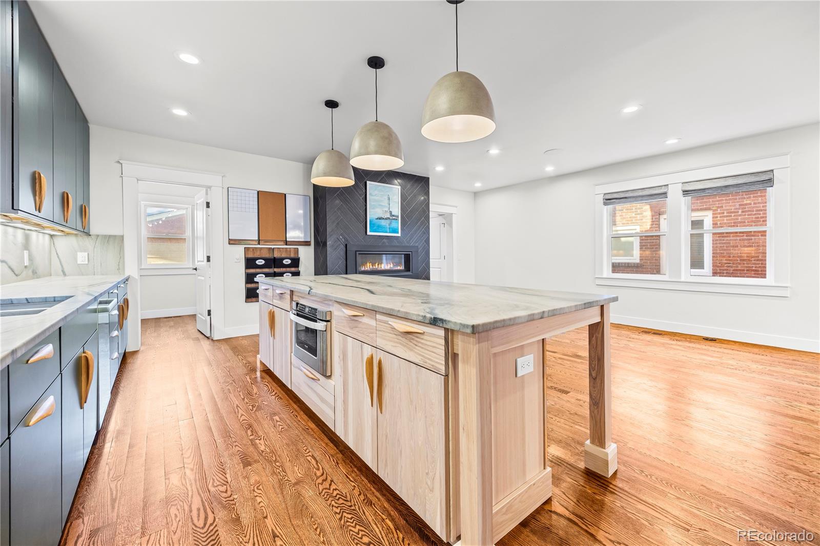 MLS Image #16 for 890 s vine street,denver, Colorado