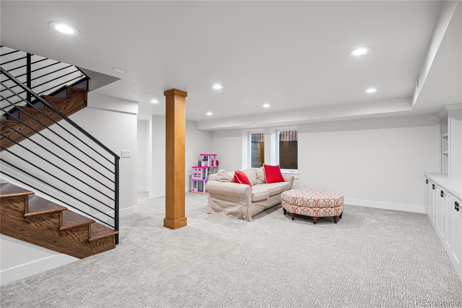 MLS Image #27 for 890 s vine street,denver, Colorado